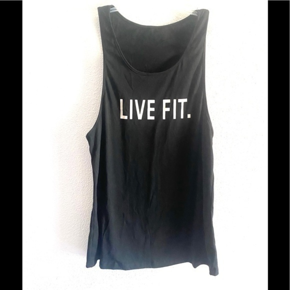 LIVE FIT woman’s black tank T-shirt size 2XL